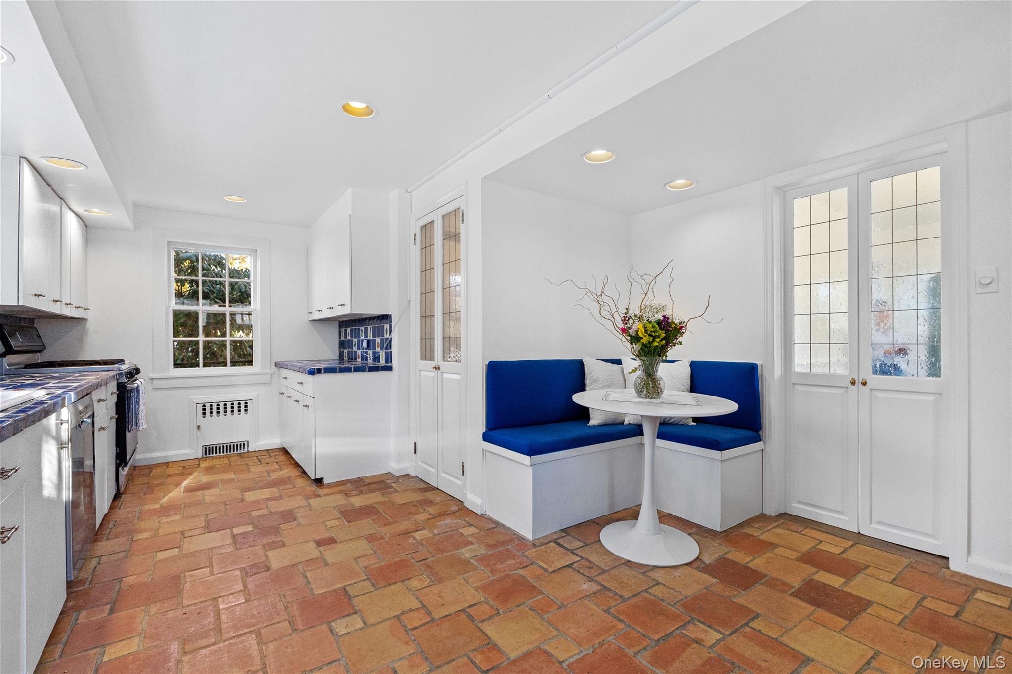 2 Apple Tree Close, Chappaqua, NY 10514