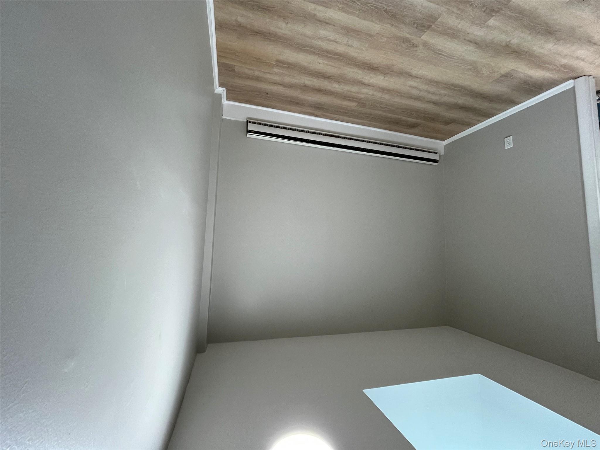 201 Main Street # 5, Maybrook, NY 12543