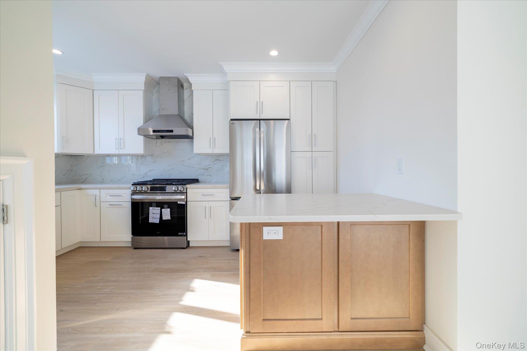 8 1st Street, Lynbrook, NY 11563