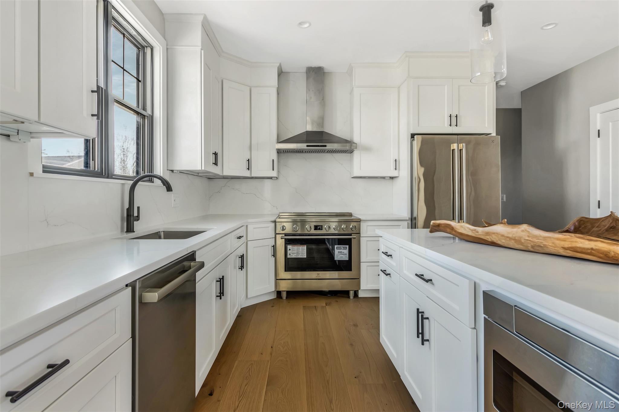 285 Sandy Beach Road, Greenport, NY 11944