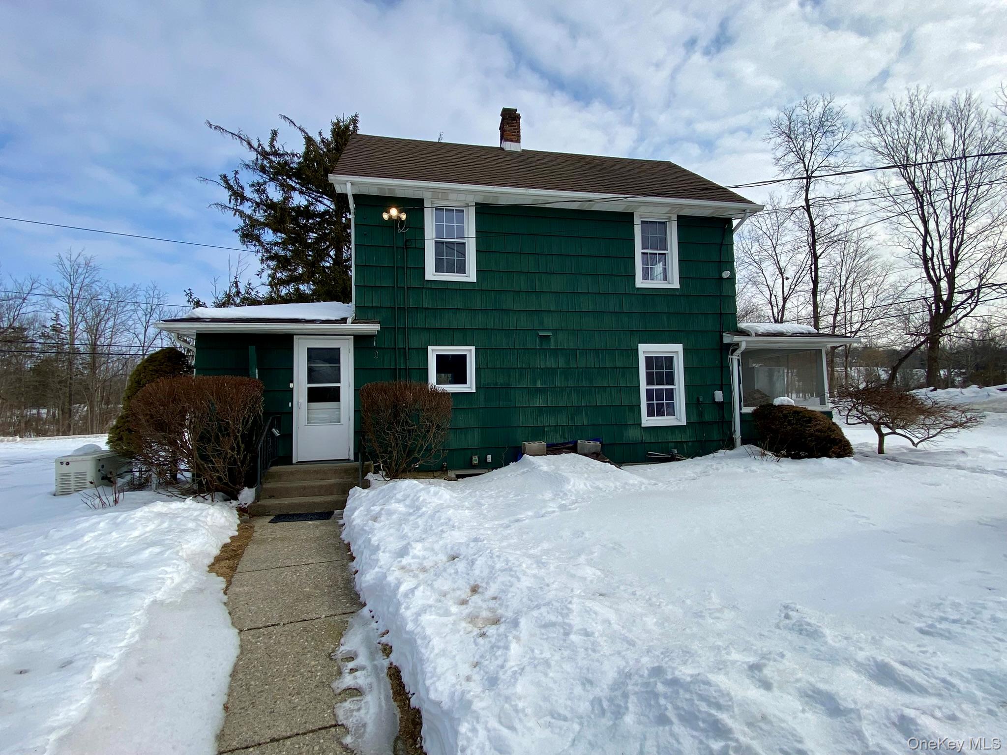 42 Amity Road, Warwick, NY 10990