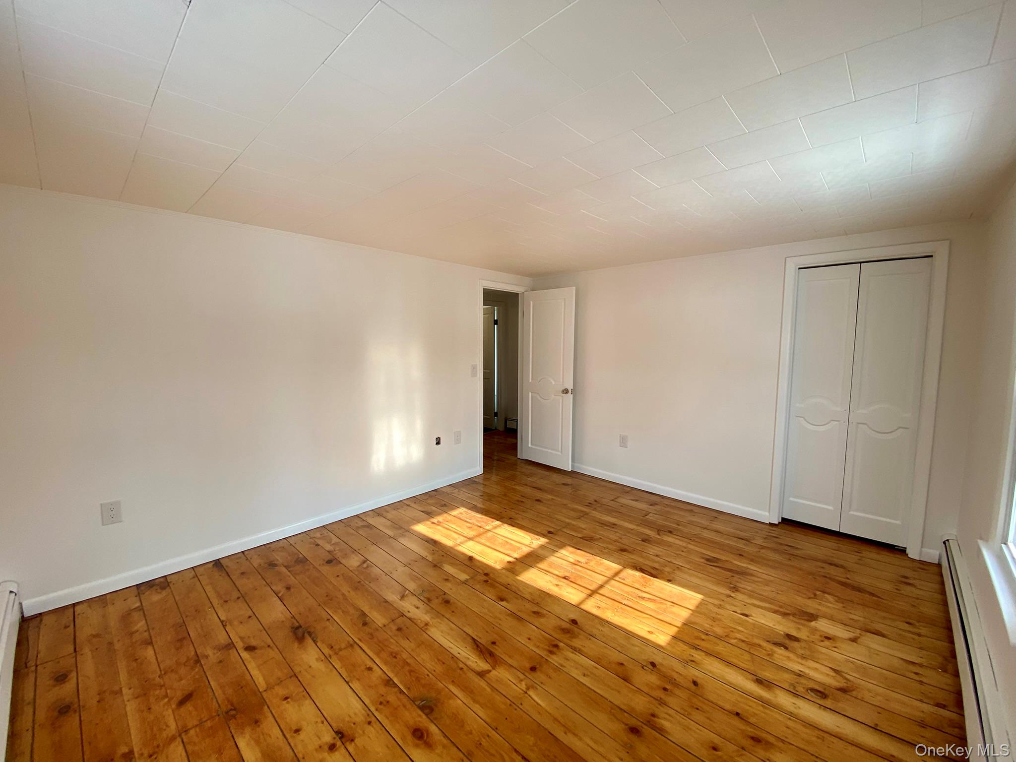 42 Amity Road, Warwick, NY 10990