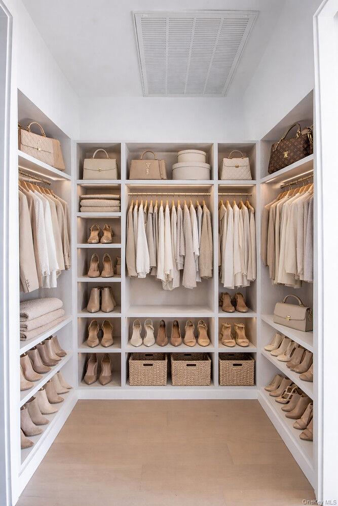 19 N HENRY Street # 4, Brooklyn, NY 11222