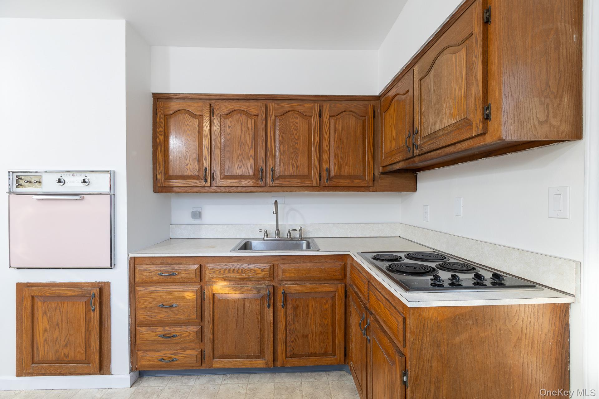 3 Exeter Road, East Patchogue, NY 11772