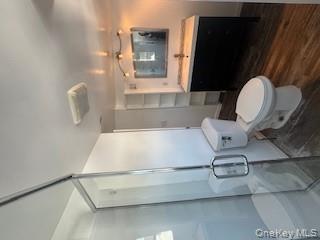 11 MANCHESTER RD, Poughkeepsie, NY 12602