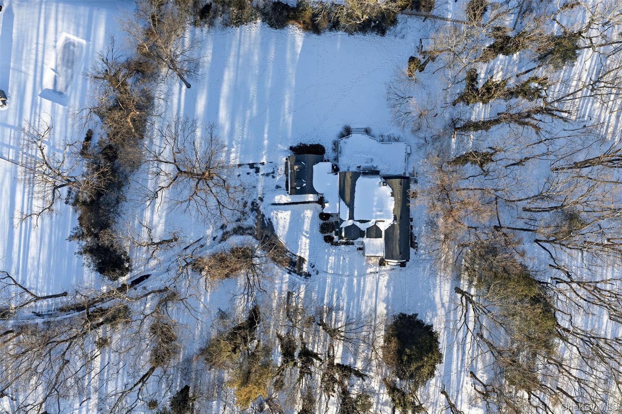 55 Titus Lane, Cold Spring Harbor, NY 11724