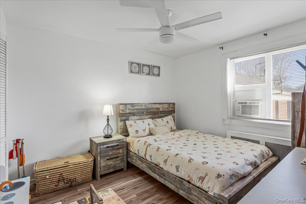 67-49 Bell Boulevard # 2, Bayside, NY 11364