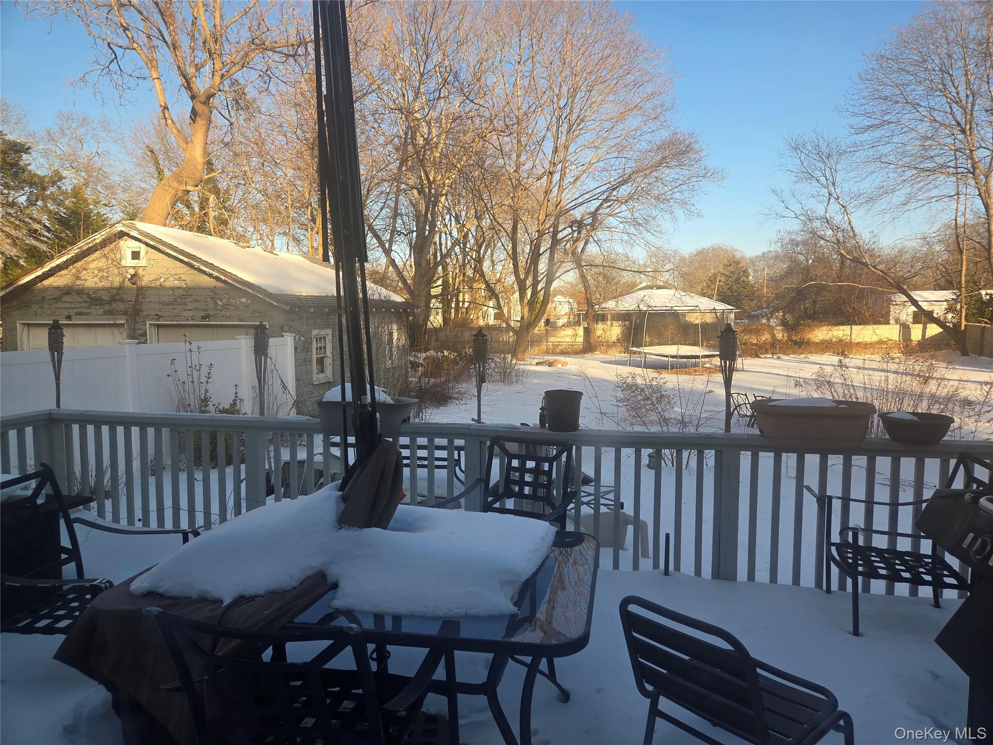 2525 Locust Avenue, Ronkonkoma, NY 11779