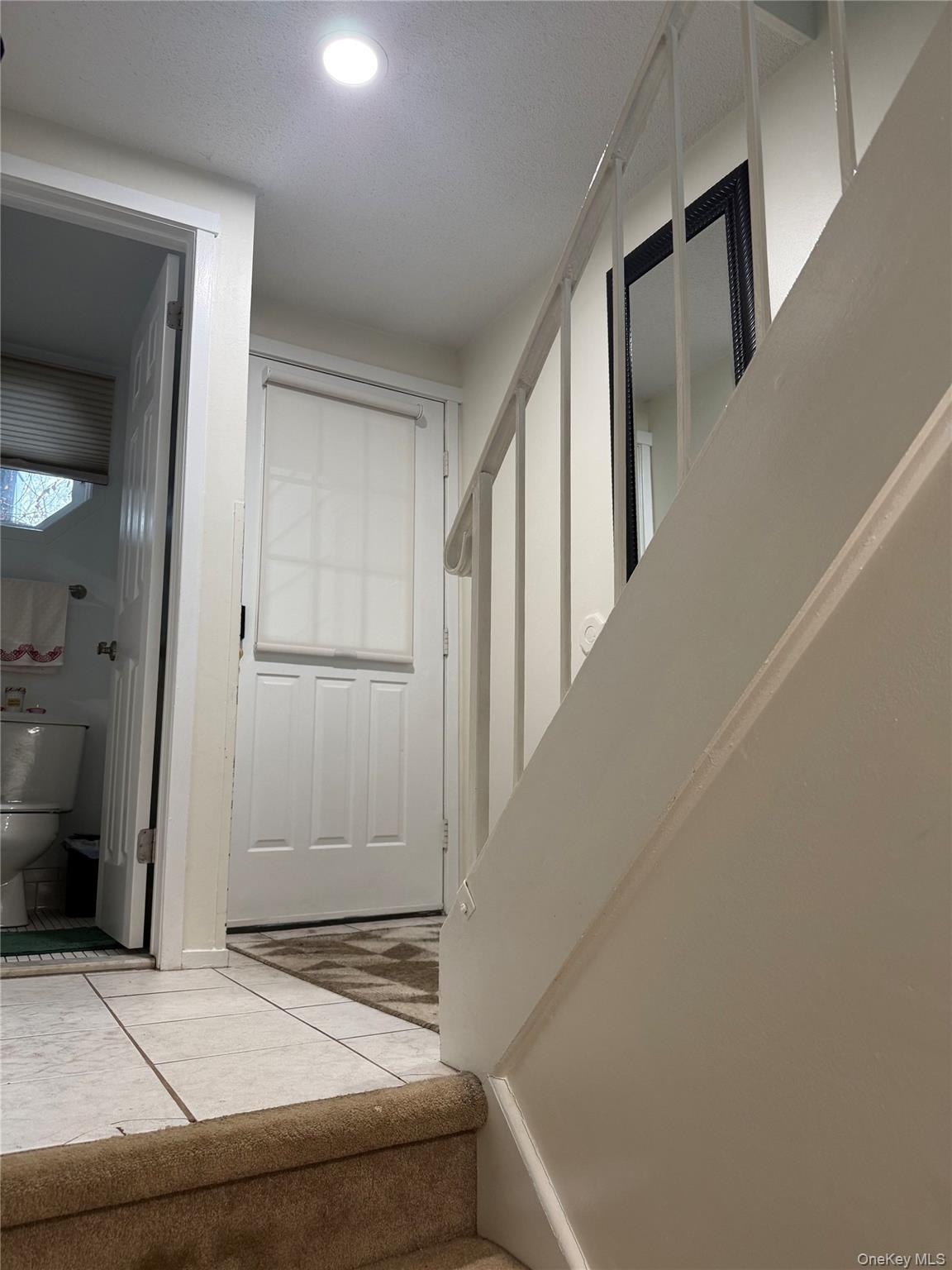 211 Treetop Circle, Nanuet, NY 10954