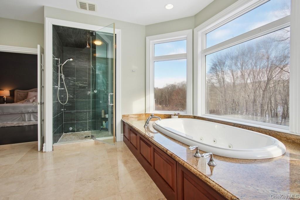 47 Kayla Lane, Mahopac, NY 10541