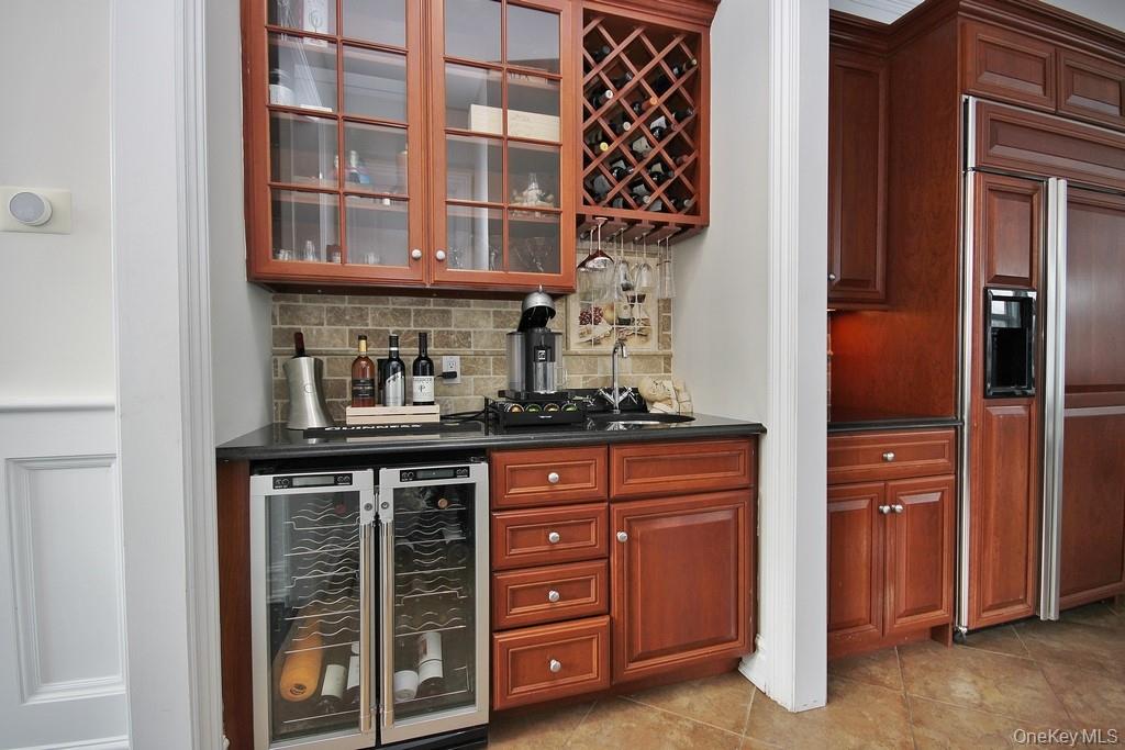 47 Kayla Lane, Mahopac, NY 10541