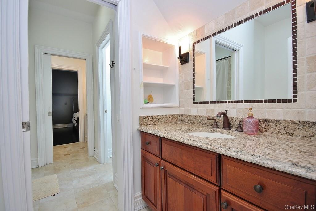 47 Kayla Lane, Mahopac, NY 10541