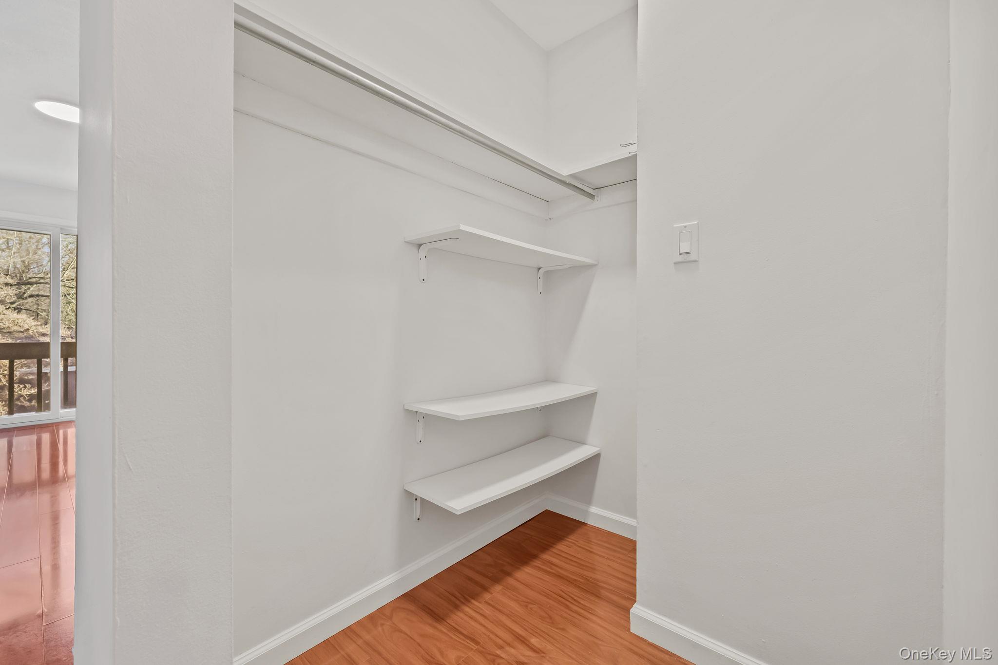 11 Pondview Close, Chappaqua, NY 10514