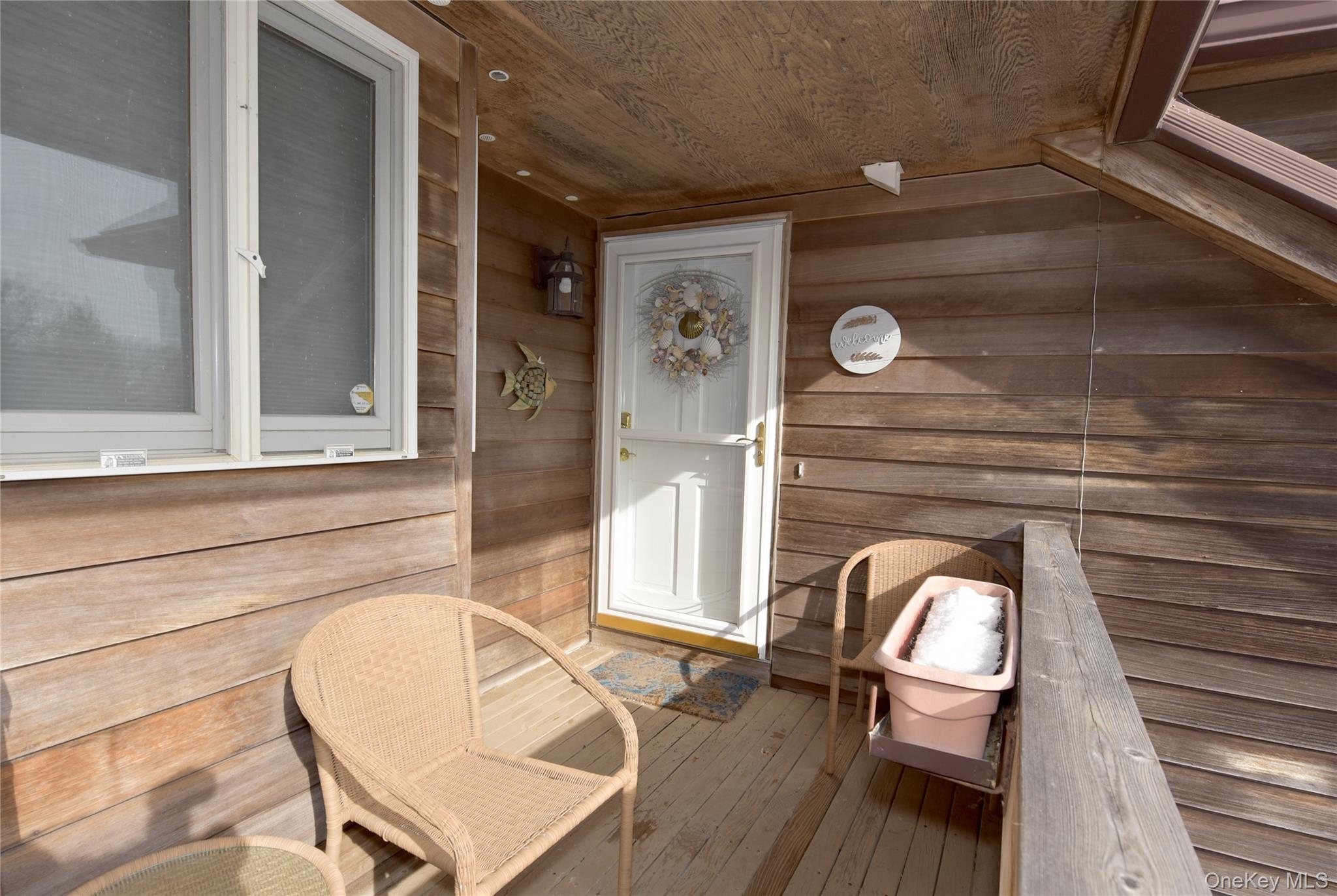 609 Fox Hill Drive, Baiting Hollow, NY 11933