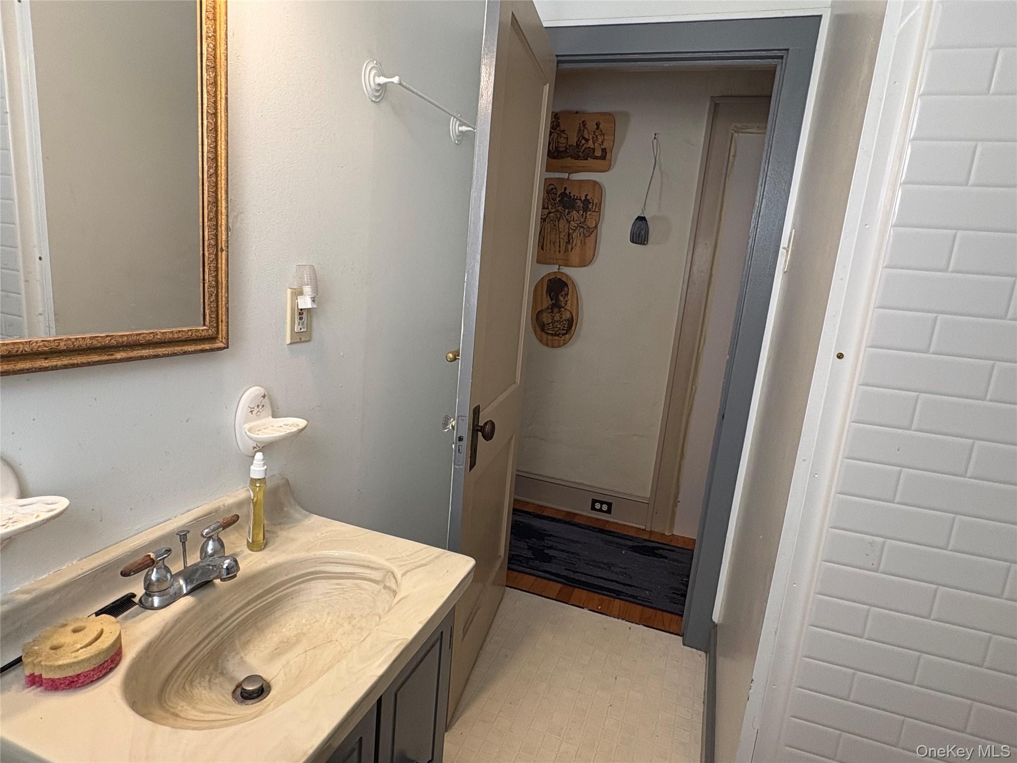 8 Marshall Road # B, Poughkeepsie, NY 12603