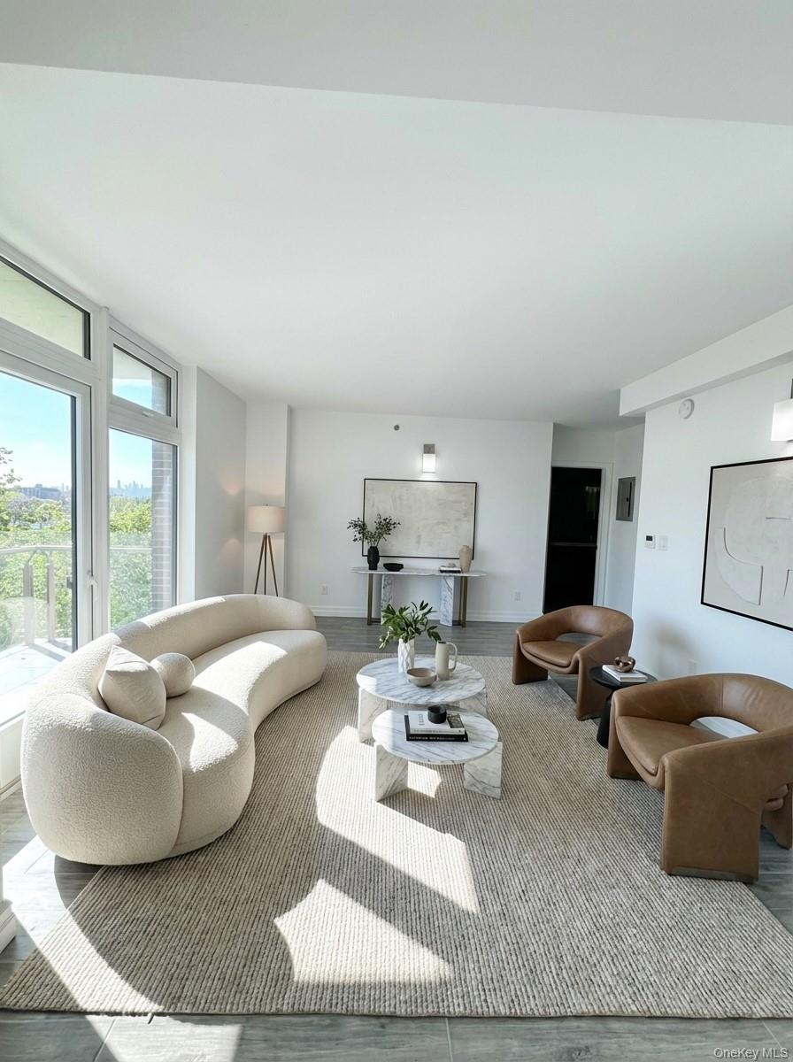 65-18 Austin St, Unit 7H, Rego Park, NY 11374