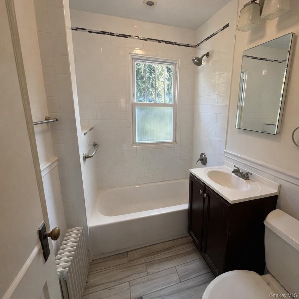 41 Washington Place, Northport, NY 11768