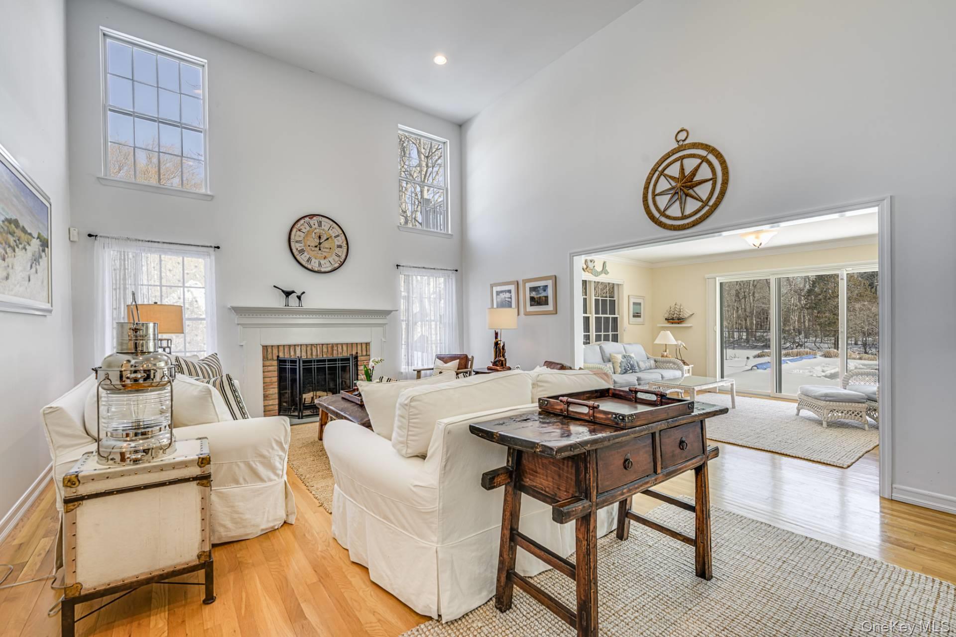 8 Wood Edge Court, Water Mill, NY 11976