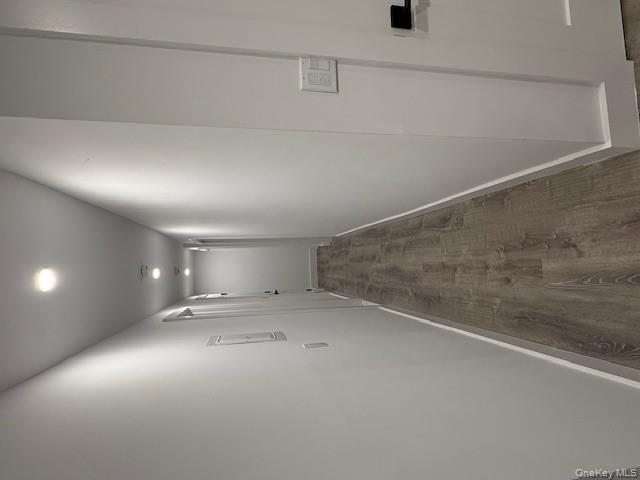 19 Bellport Lane # 1, Bellport Village, NY 11713