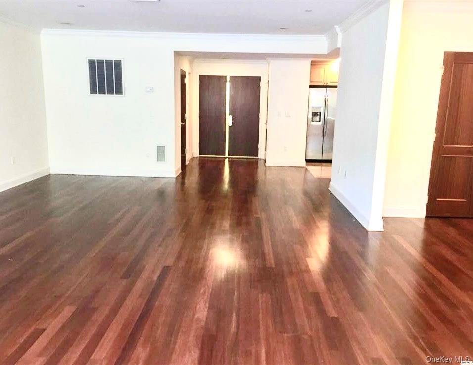 171 Great Neck Road # 1A, Great Neck, NY 11021