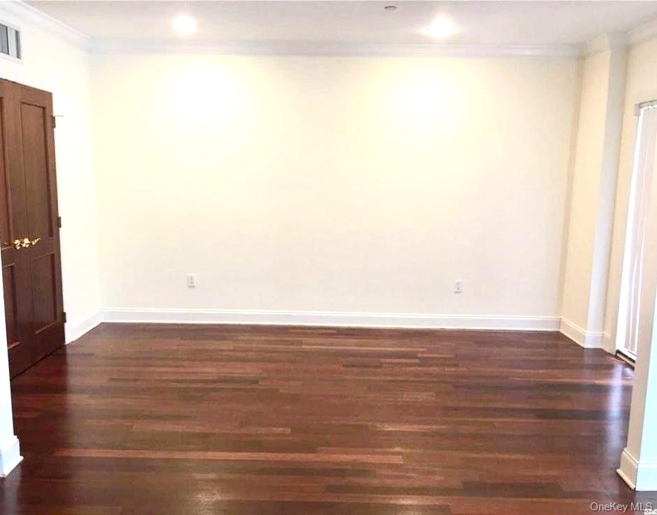 171 Great Neck Road # 1A, Great Neck, NY 11021