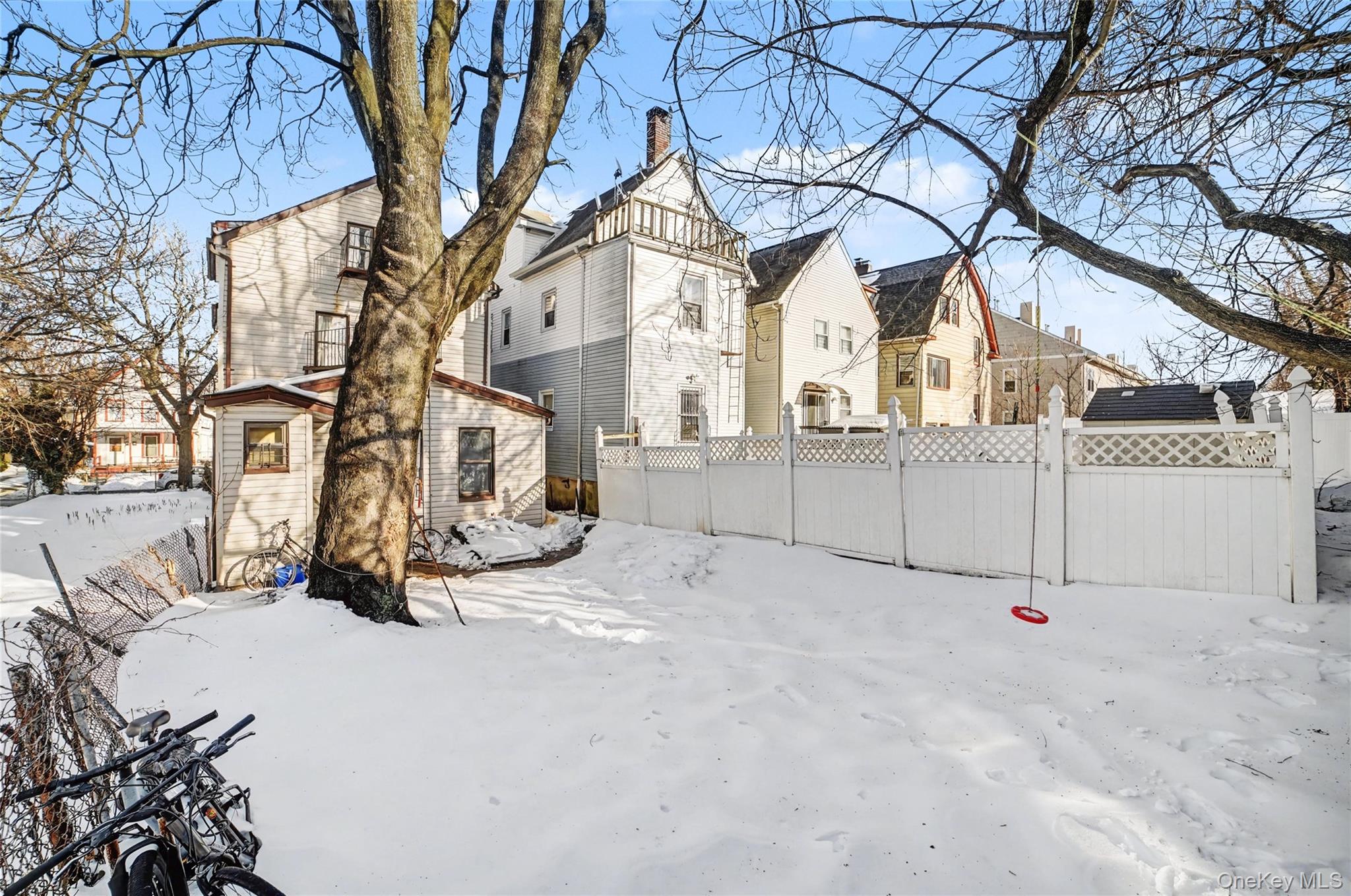 420 S 9th Avenue, Mount Vernon, NY 10550