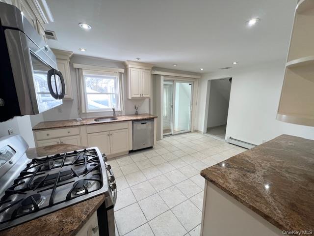 11 Walnut Avenue, Pelham, NY 10803