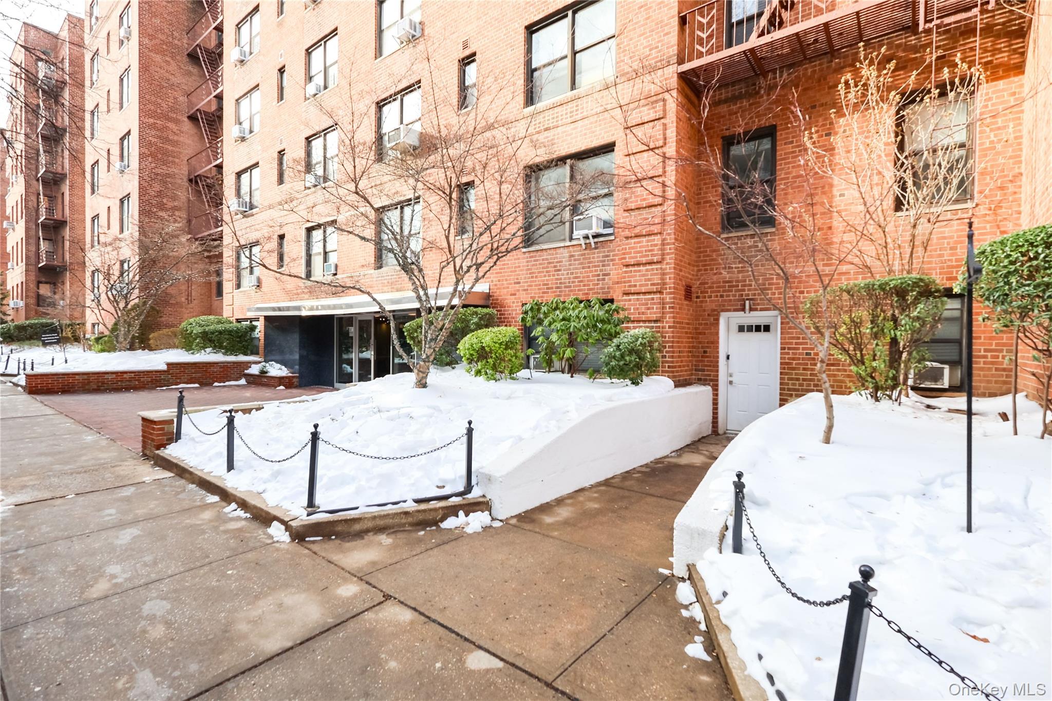 11045 71st Road # PS2, Forest Hills, NY 11375