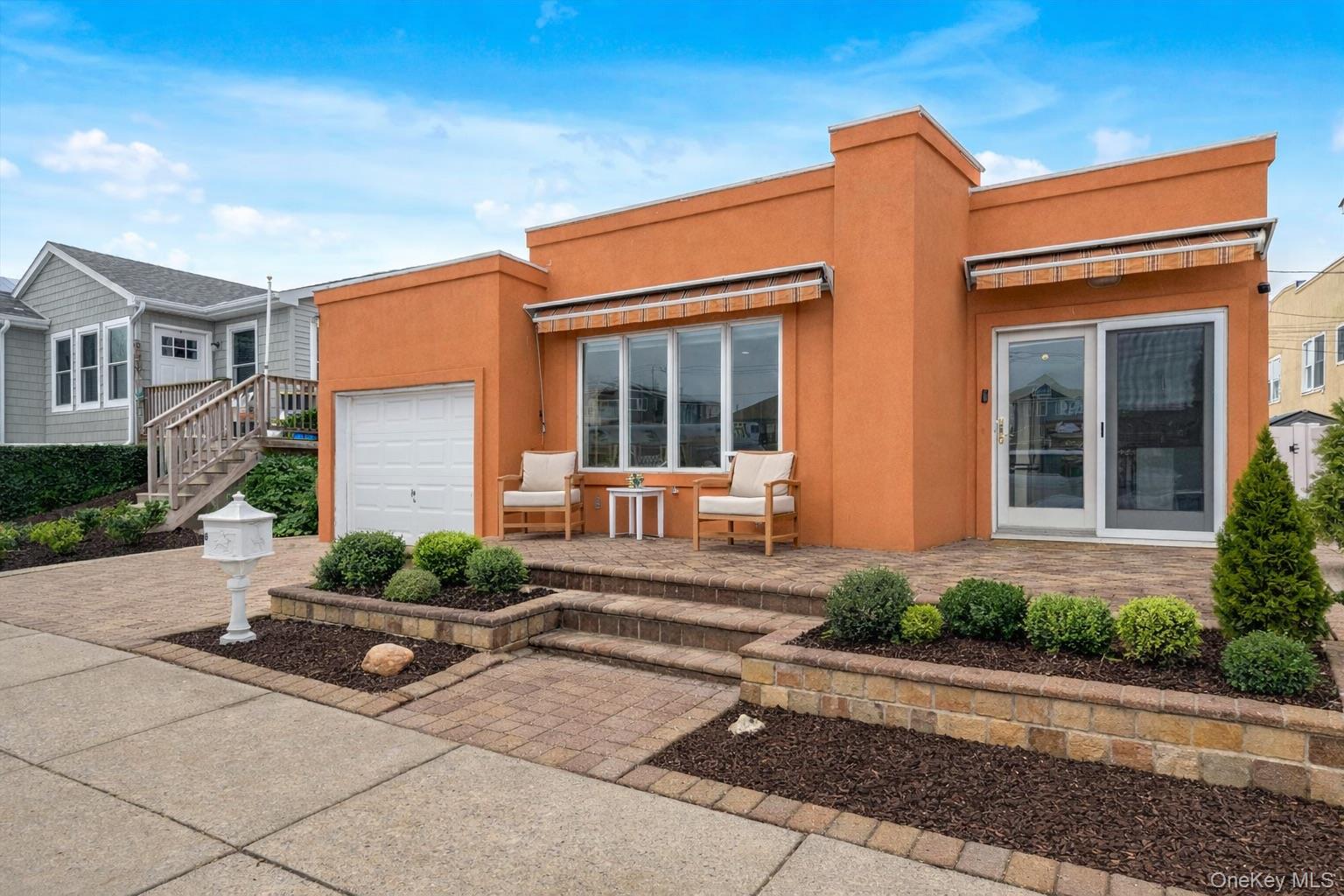 6 Clark Street, Long Beach, NY 11561