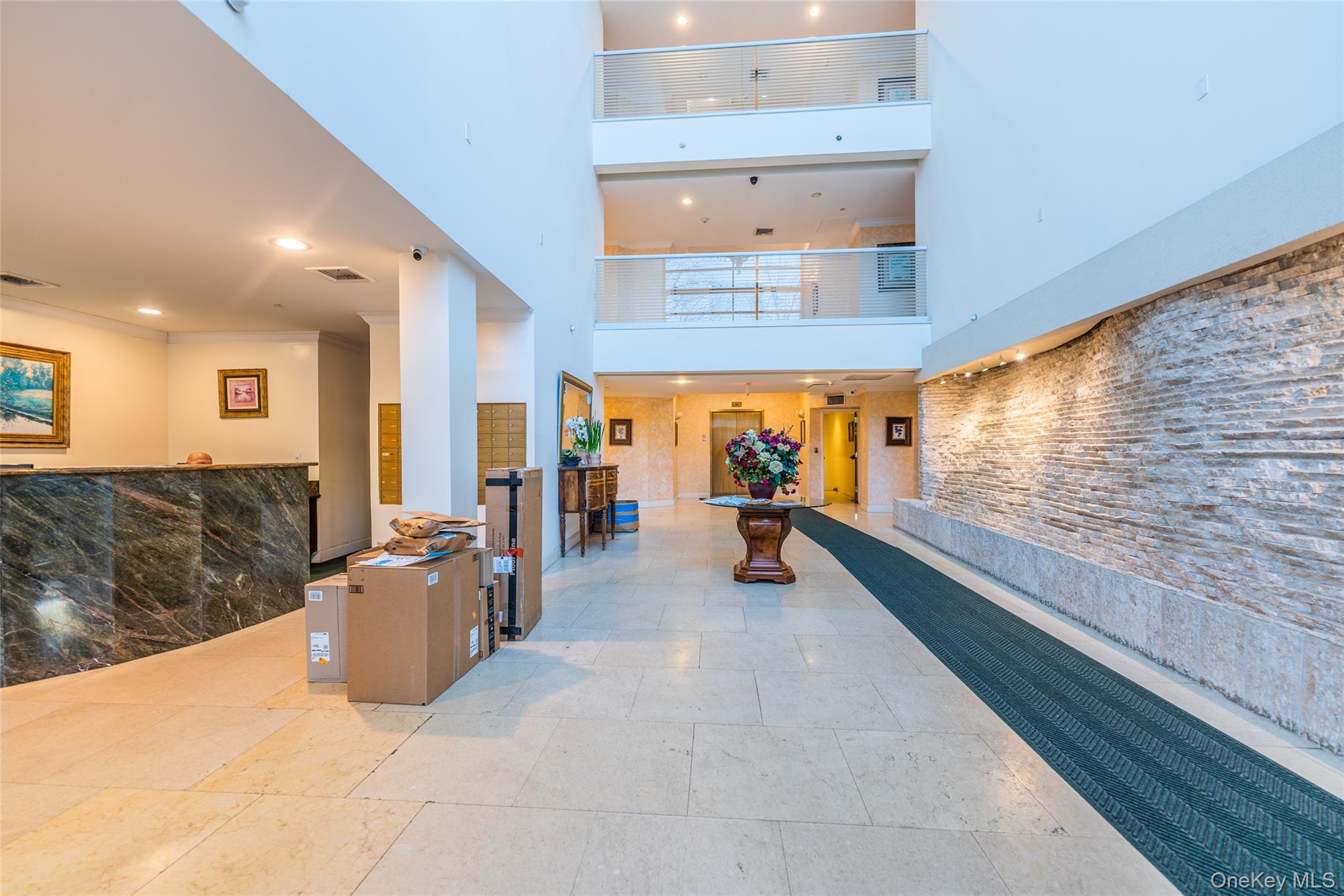 171 Great Neck Road # 1F, Great Neck, NY 11021