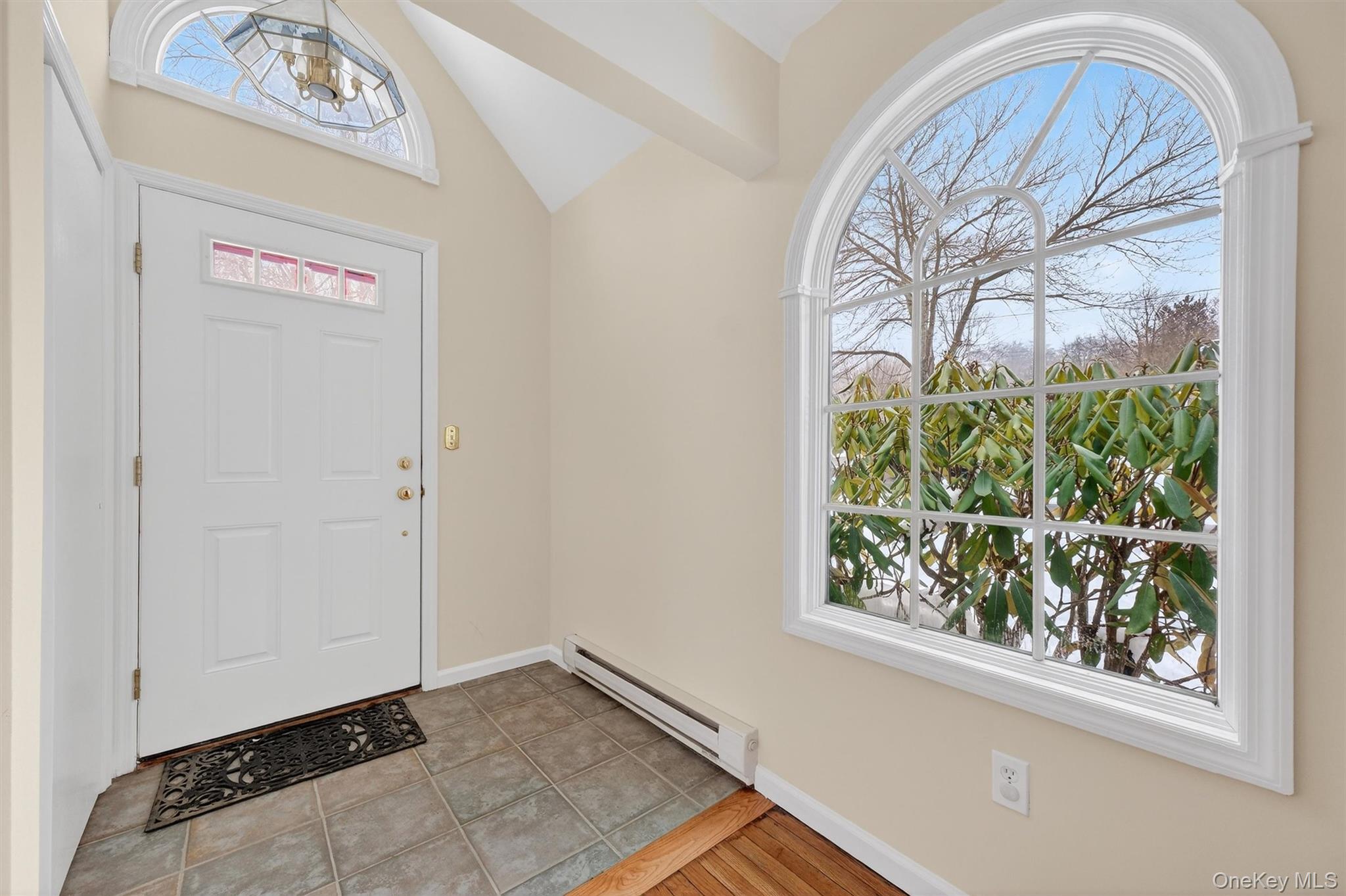 31 Oneonta Road, Carmel, NY 10512