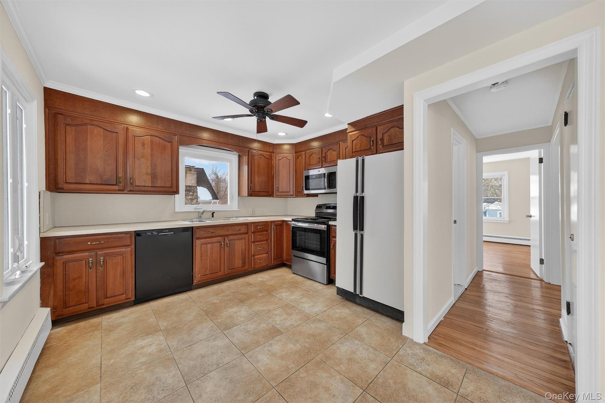 31 Oneonta Road, Carmel, NY 10512