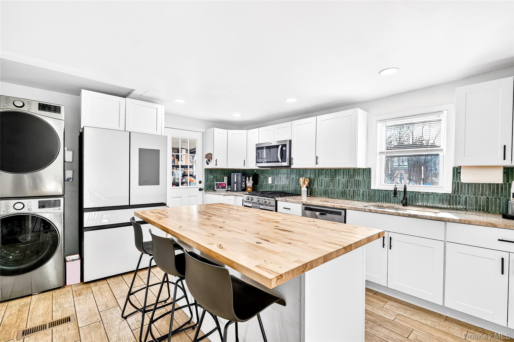 2750 Route 6, Slate Hill, NY 10973