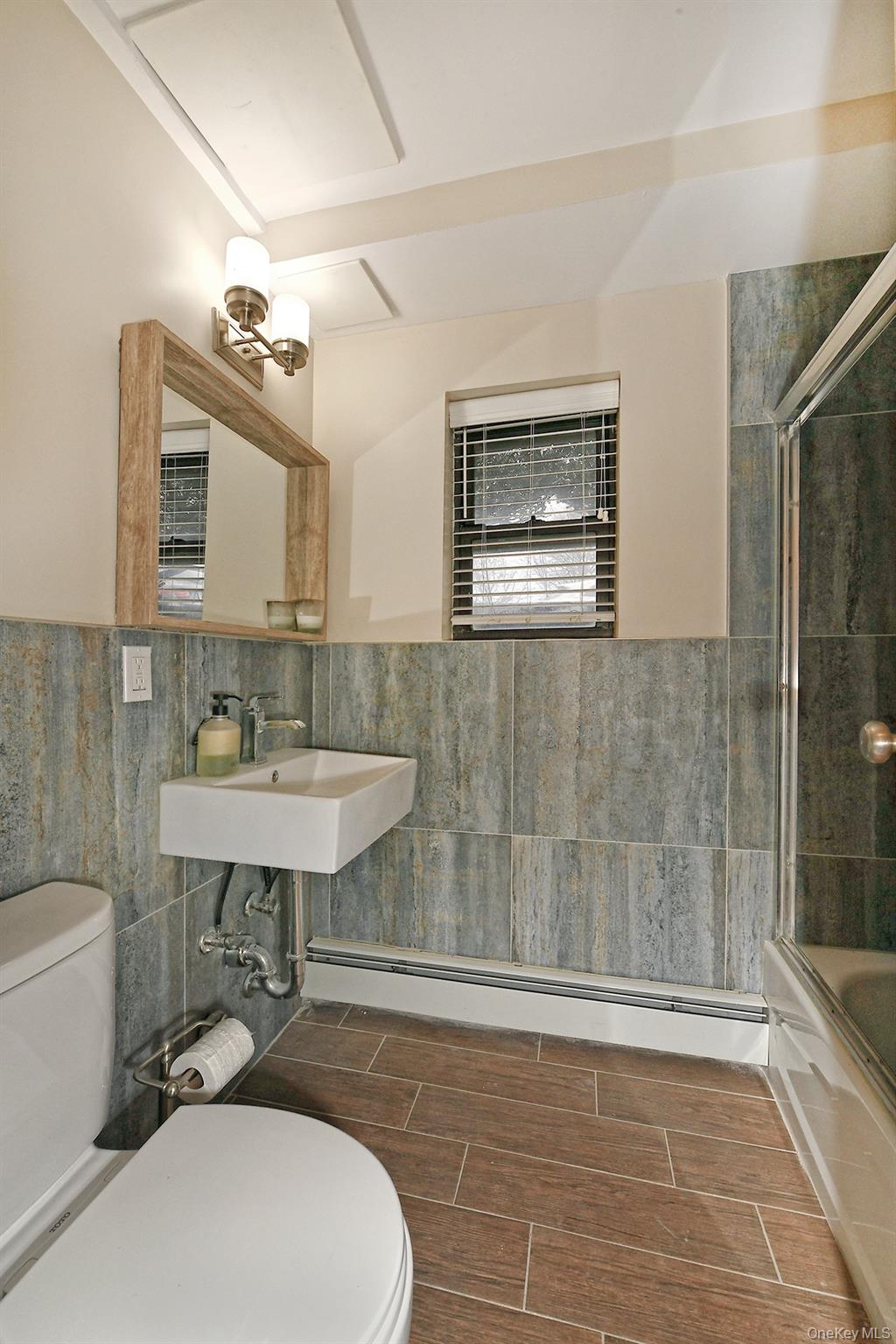 80 Lincoln Avenue # A6, Rockville Centre, NY 11750