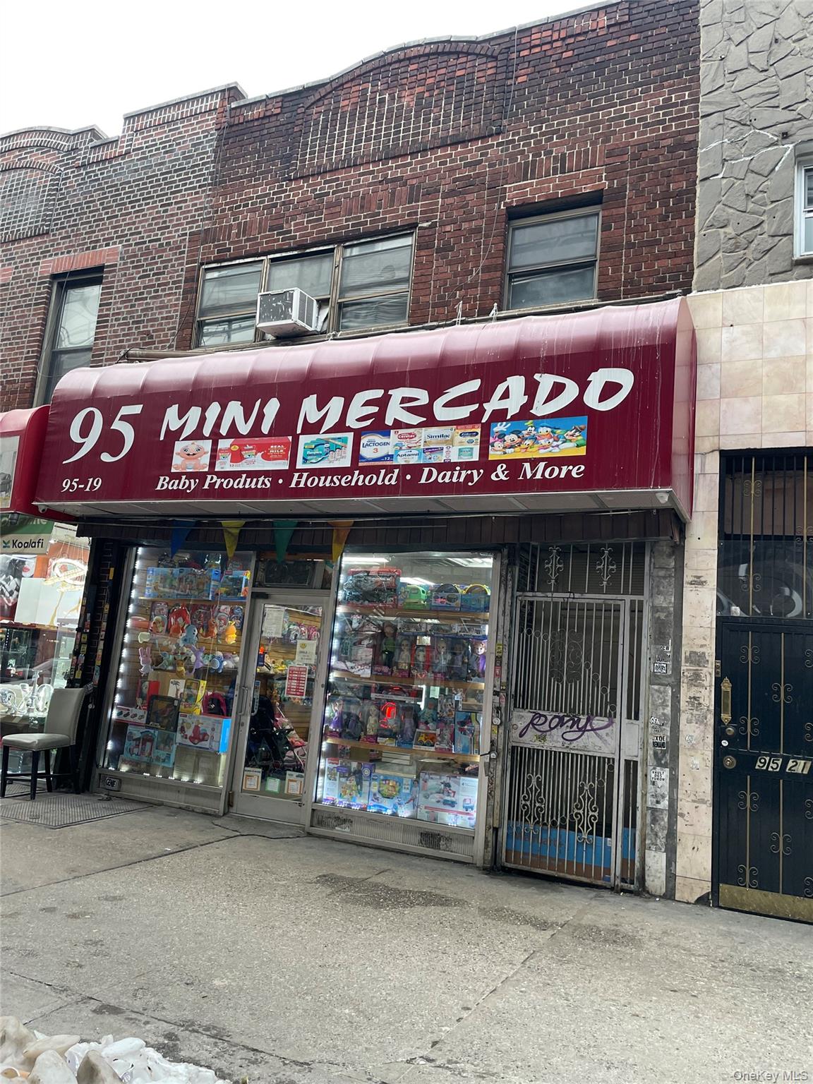 9519 Roosevelt Avenue, Jackson Heights, NY 11372
