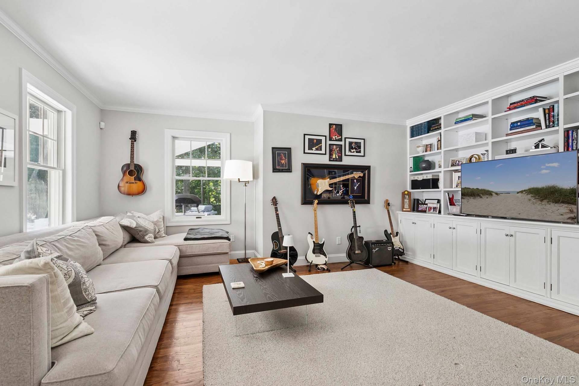 39 Fresh Pond Road, Sag Harbor, NY 11963