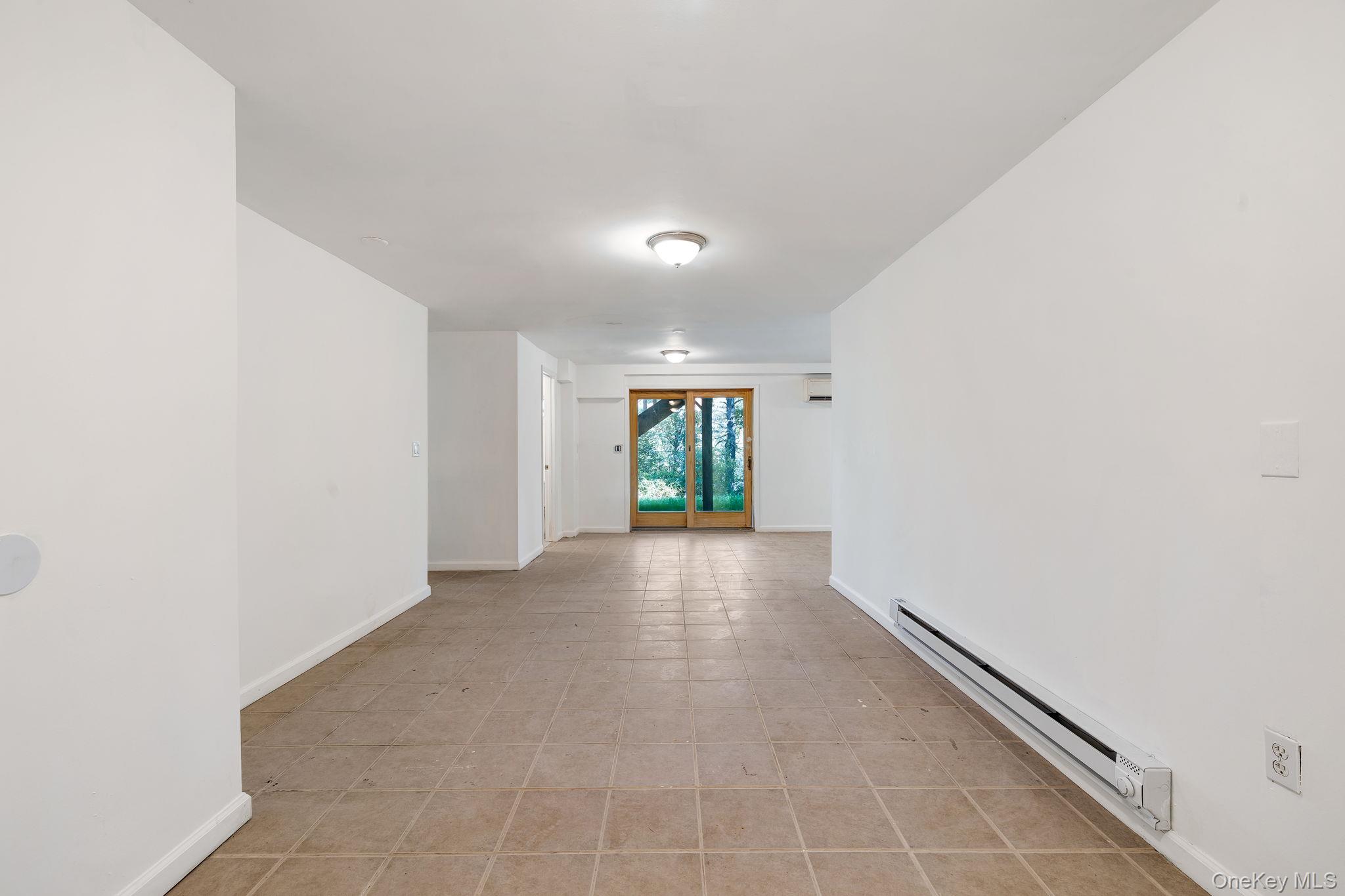 1463 Briscoe Road, Swan Lake, NY 12783