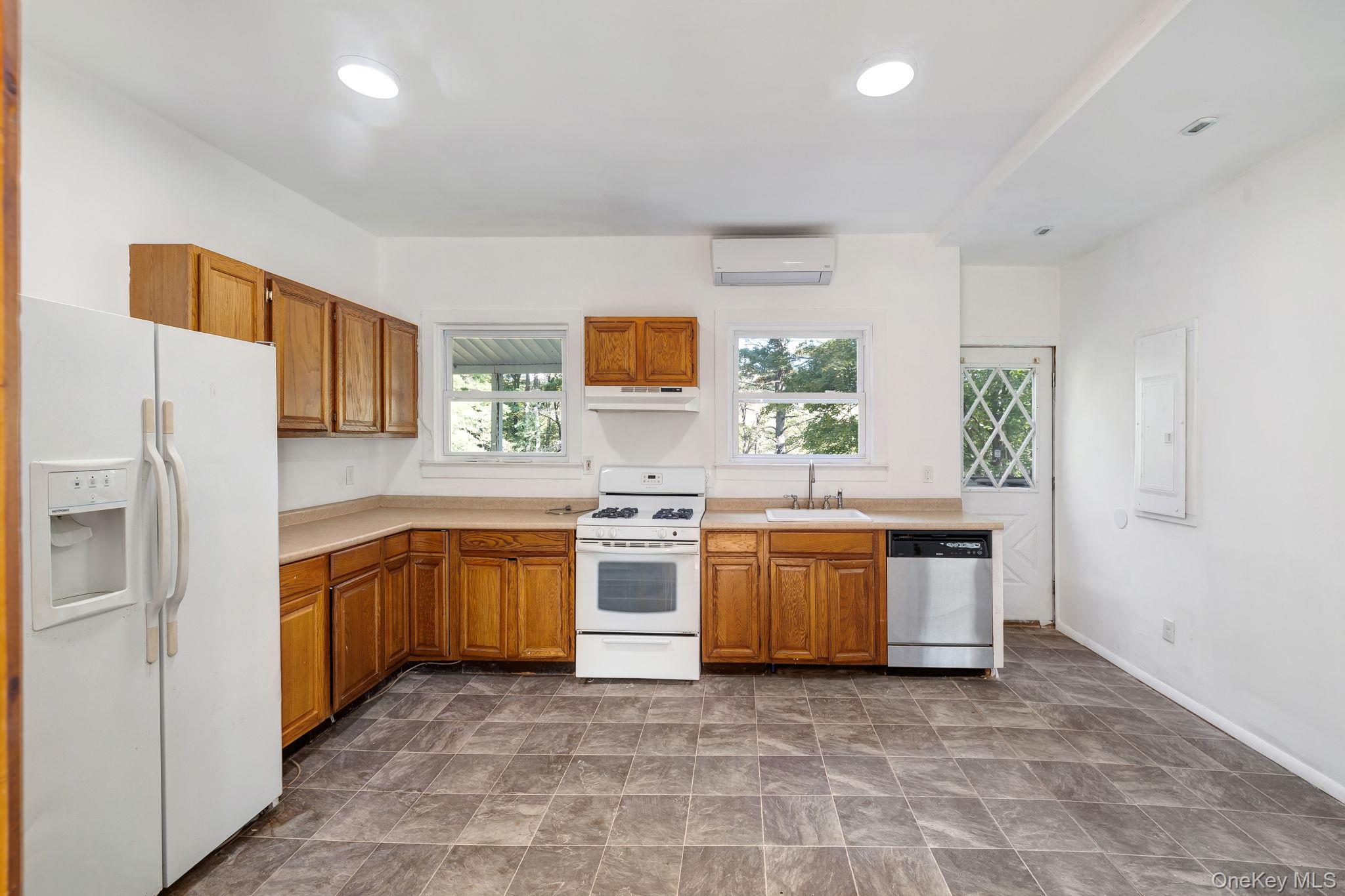 1463 Briscoe Road, Swan Lake, NY 12783