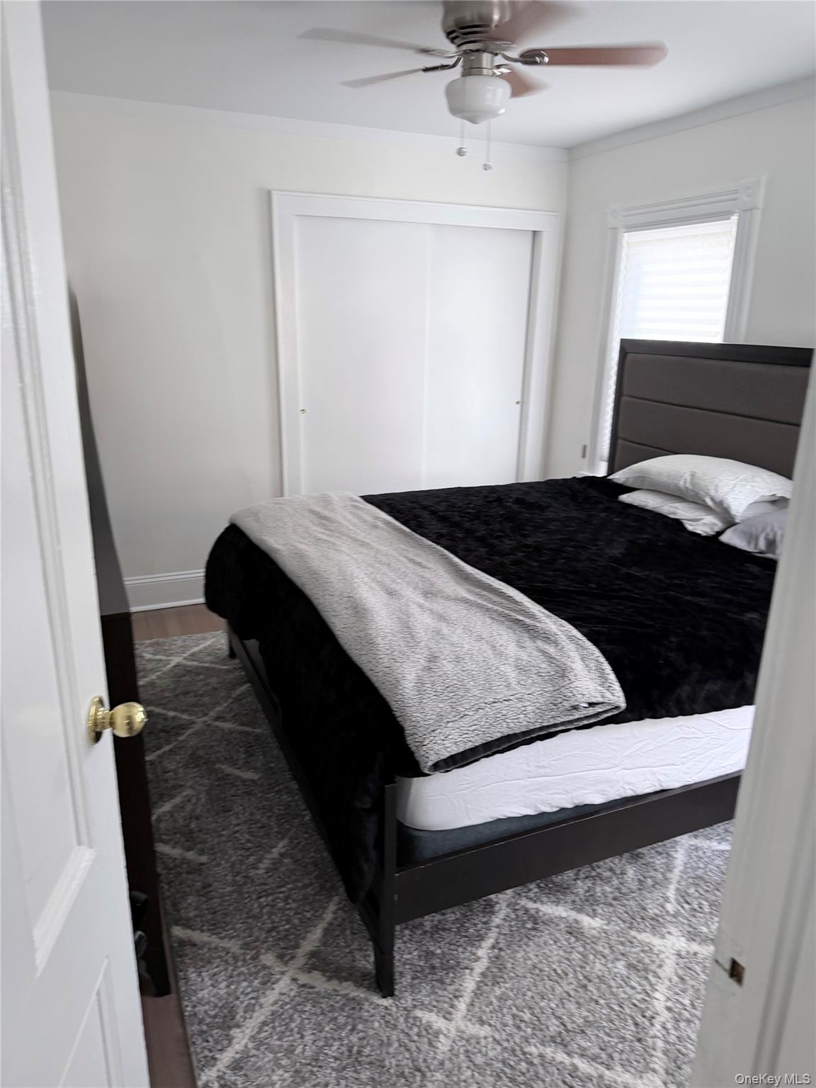 31 Ireland Place, Amityville, NY 11701