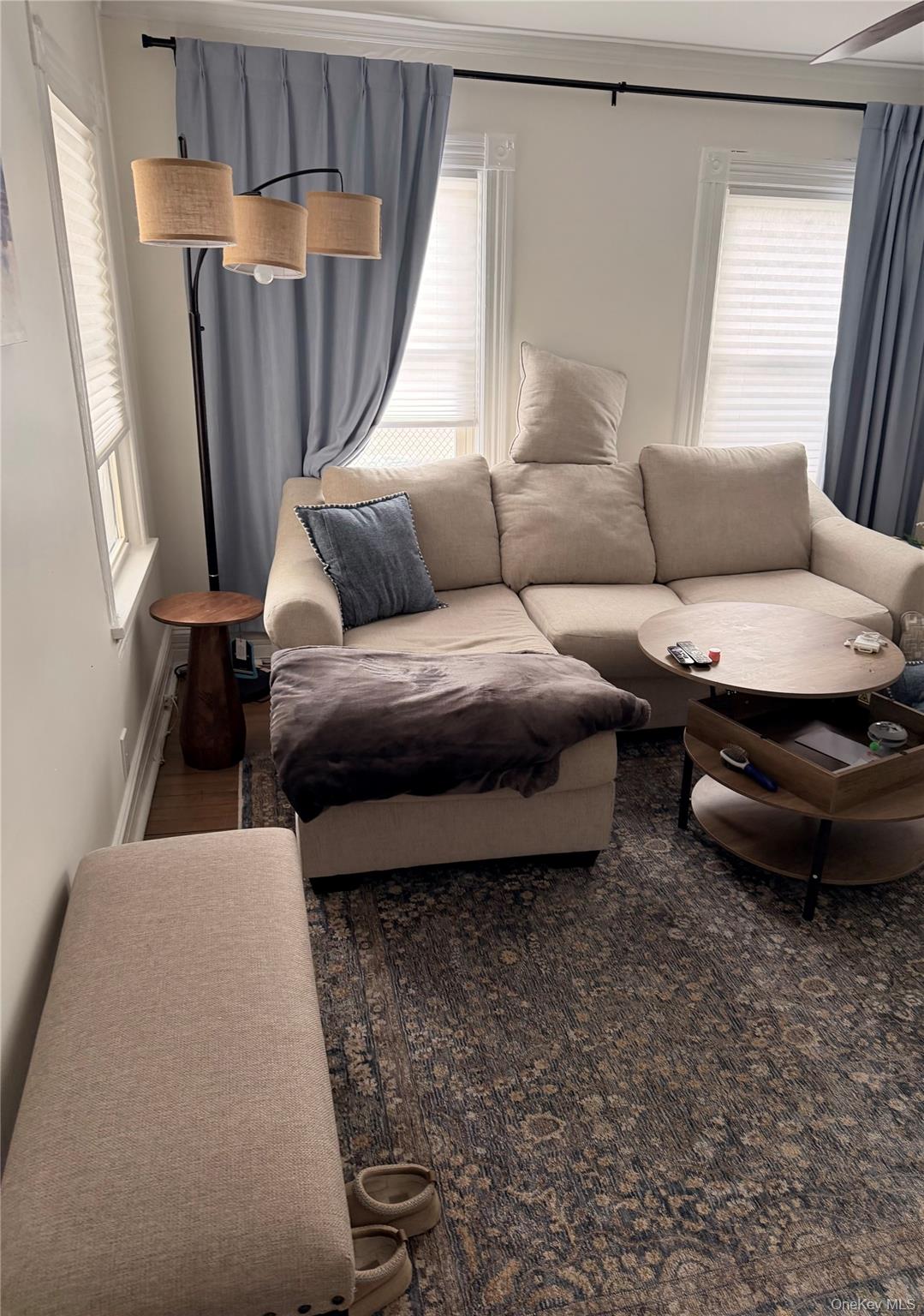 31 Ireland Place, Amityville, NY 11701