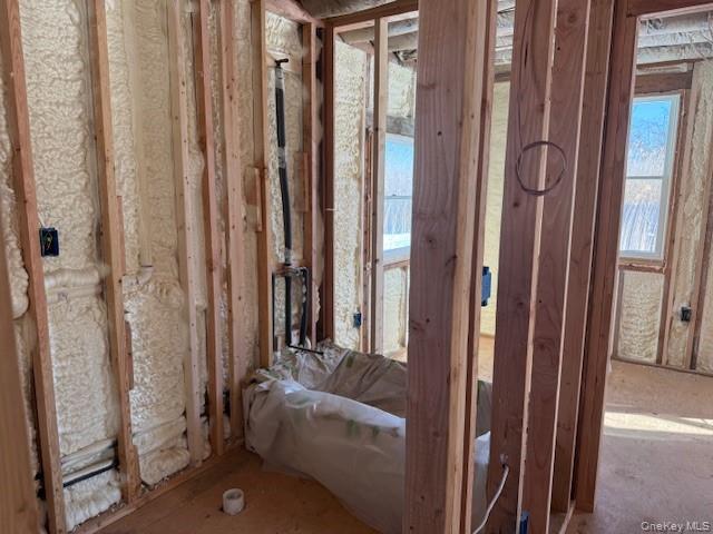 17 Bayport Road, Mastic Beach, NY 11951