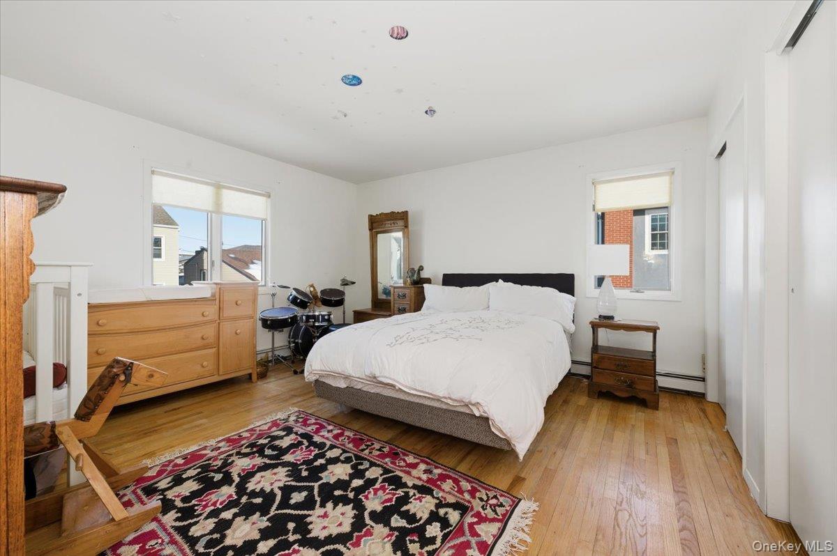 14 Vinton Street, Long Beach, NY 11561