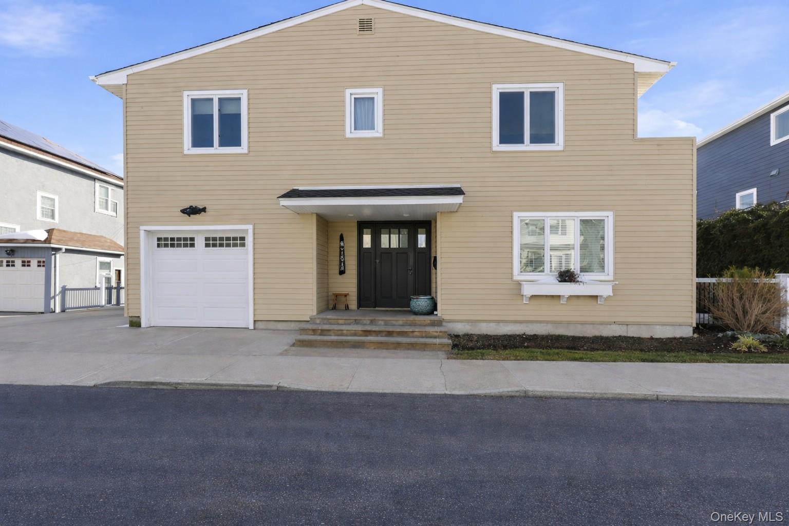 14 Vinton Street, Long Beach, NY 11561