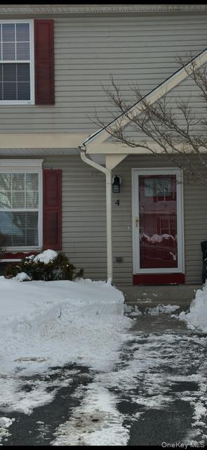 4 Marian Court, Warwick, NY 10990