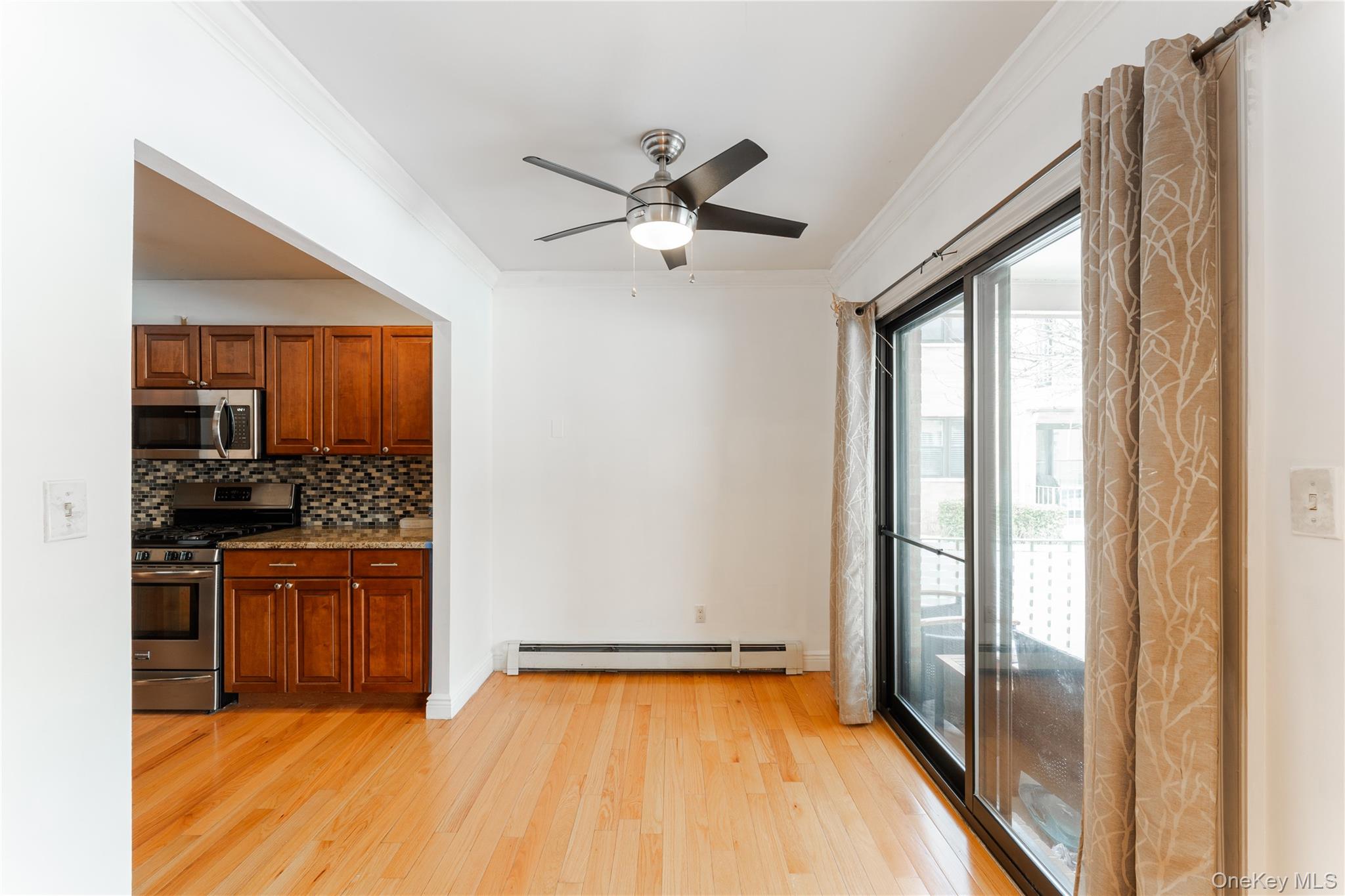 14 Florence # 25B, Freeport, NY 11520