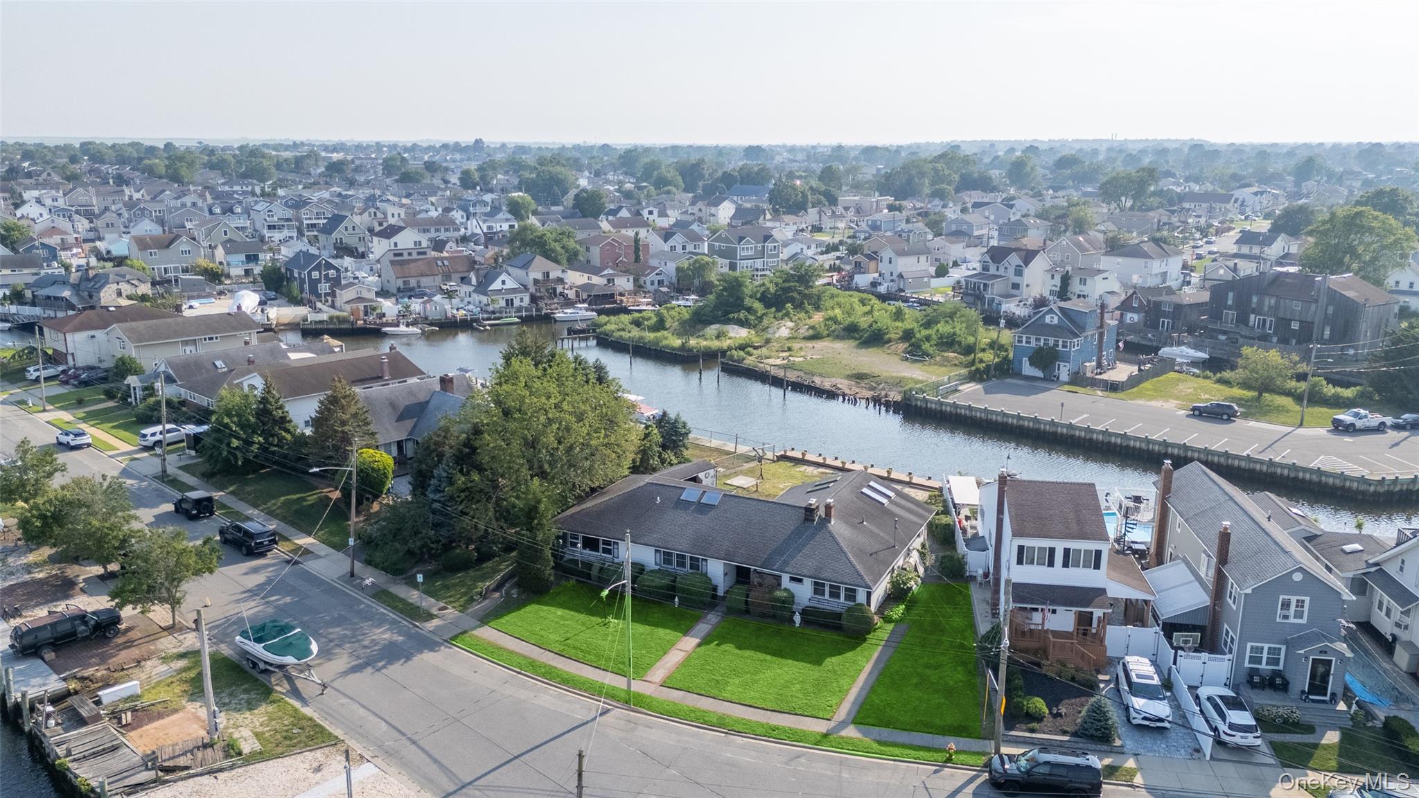 2436 Hempstead Lane, Wantagh, NY 11793