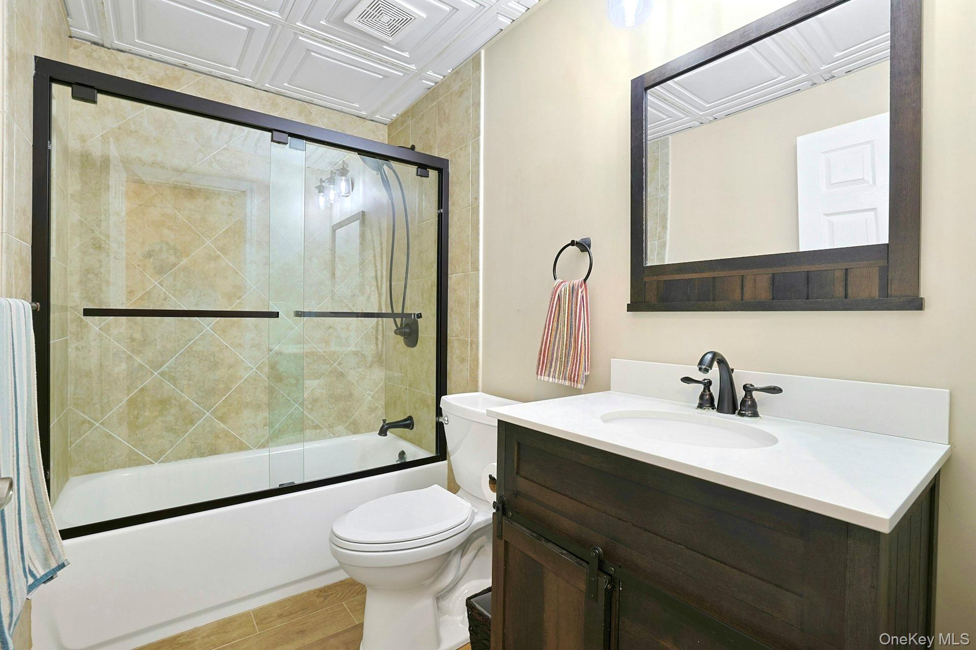 44 Alexander Court, Nanuet, NY 10954