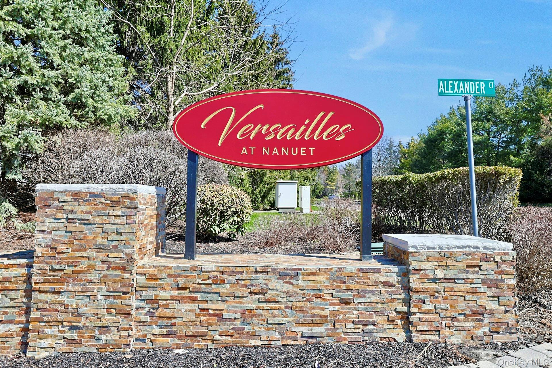 44 Alexander Court, Nanuet, NY 10954