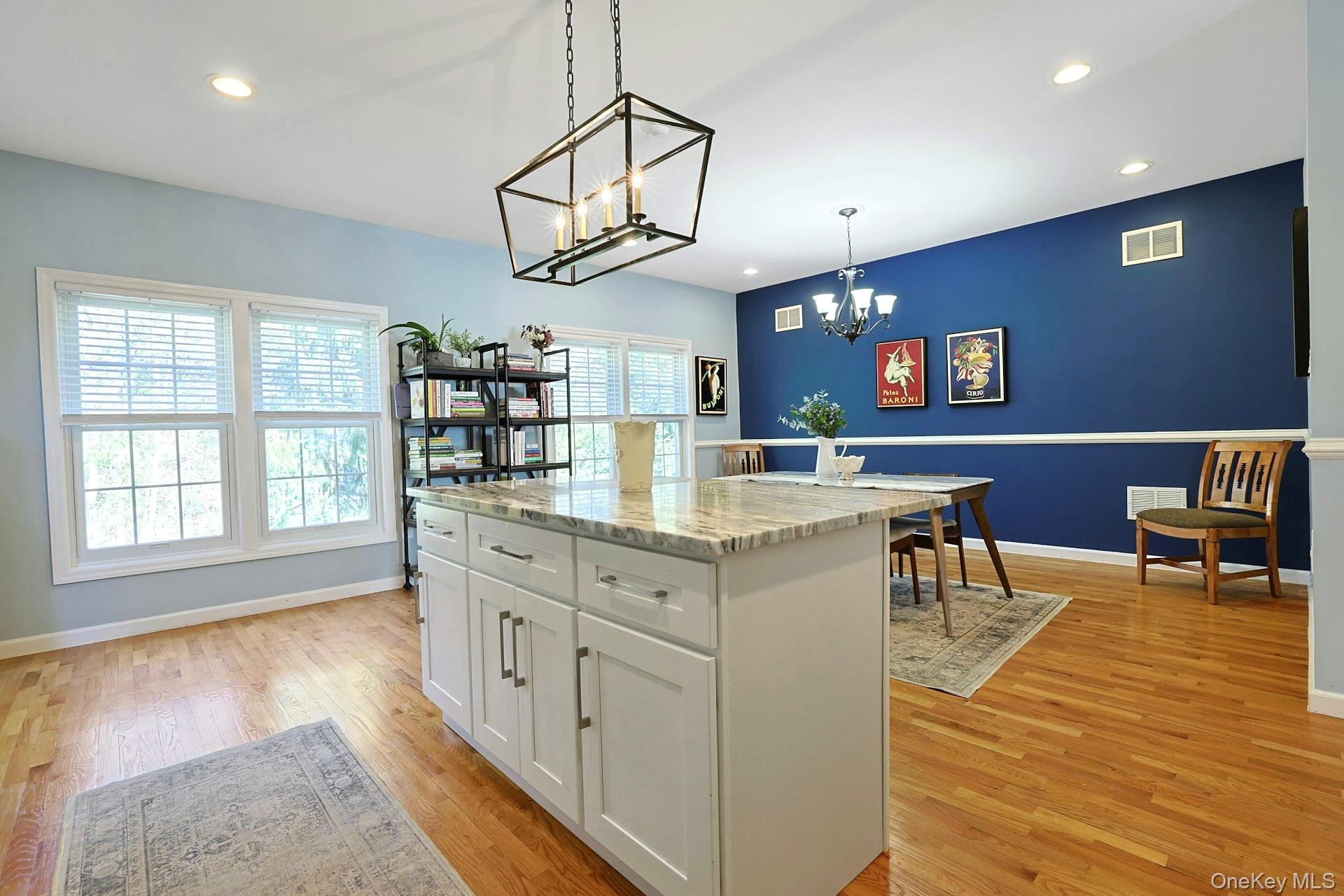 44 Alexander Court, Nanuet, NY 10954