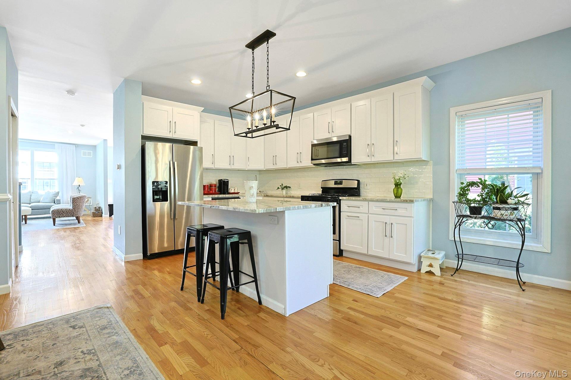 44 Alexander Court, Nanuet, NY 10954